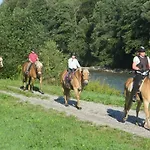 Knaller Der Reiterbauernhof * Reisach