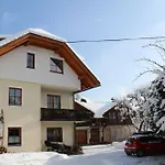 Knaller Der Reiterbauernhof Reisach