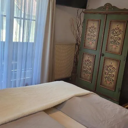 Knaller Der Reiterbauernhof Apartamento *