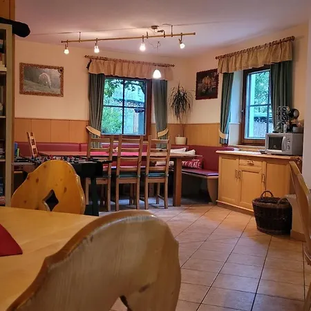 Apartment Knaller Der Reiterbauernhof Reisach